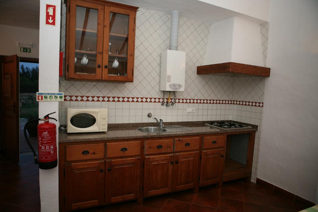 Apartamentos Canal Da Agua Odeceixe Buitenkant foto